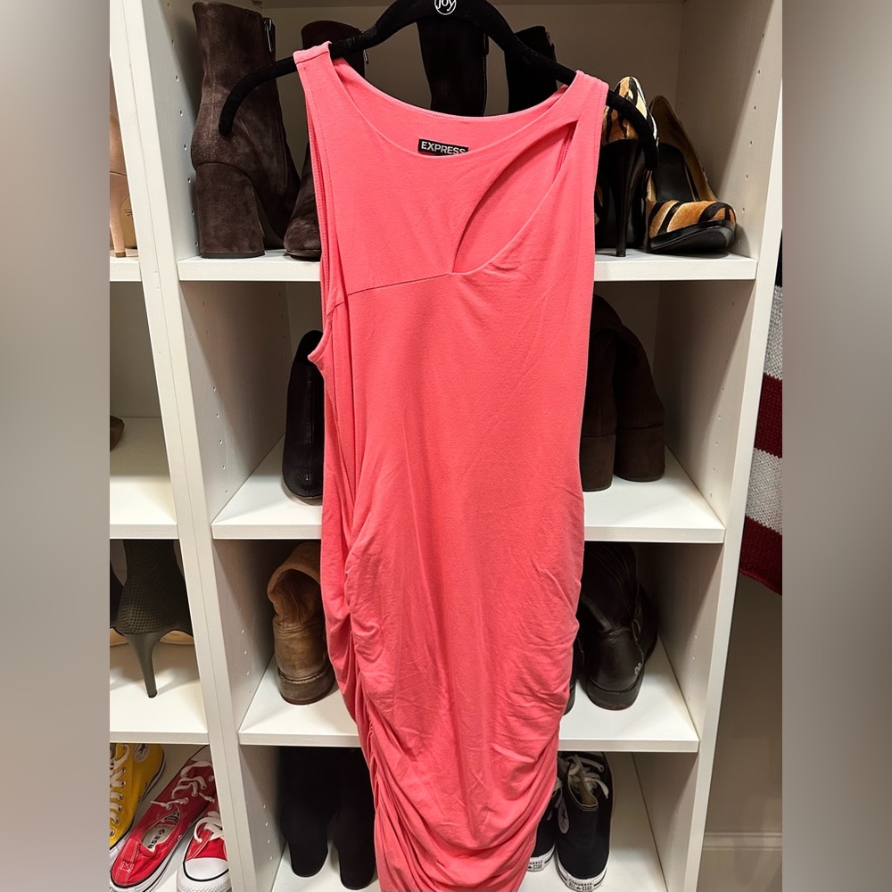 Express ruched bubblegum-Pink Sleeveless Dress size M
